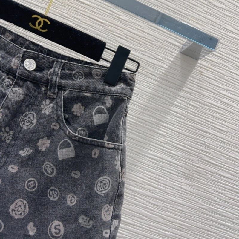 Tailored Chanel Jeans 110615