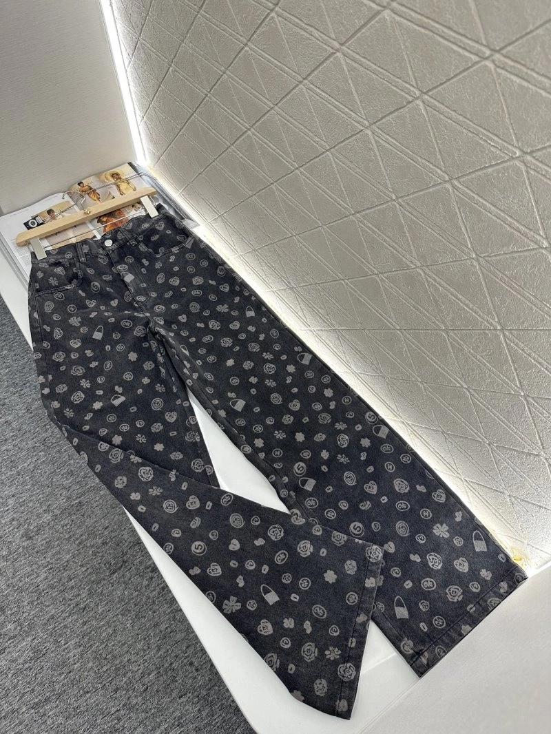 Chanel Jeans Snug 110611