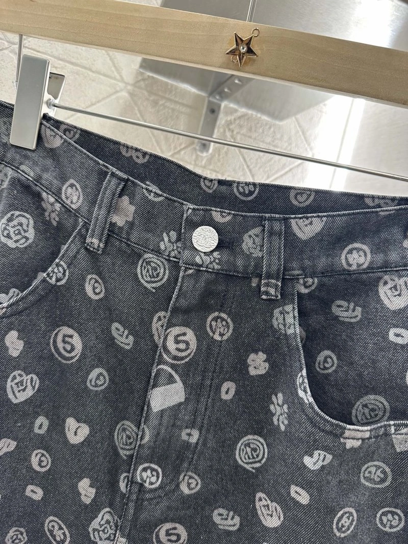 Chanel Jeans Snug 110611