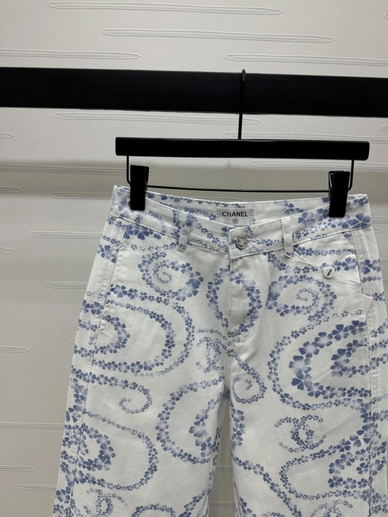 Functional Chanel Jeans 110609