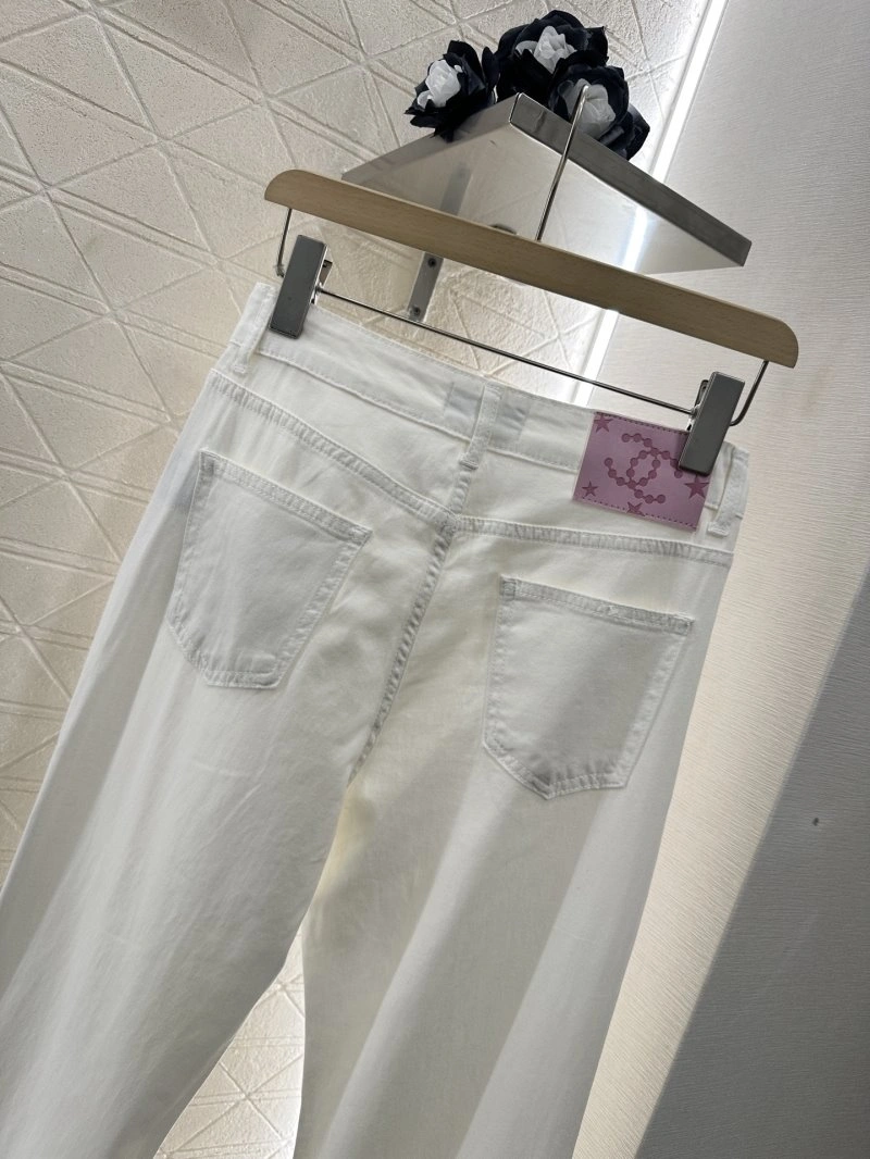 Chanel Jeans Affordable 110603