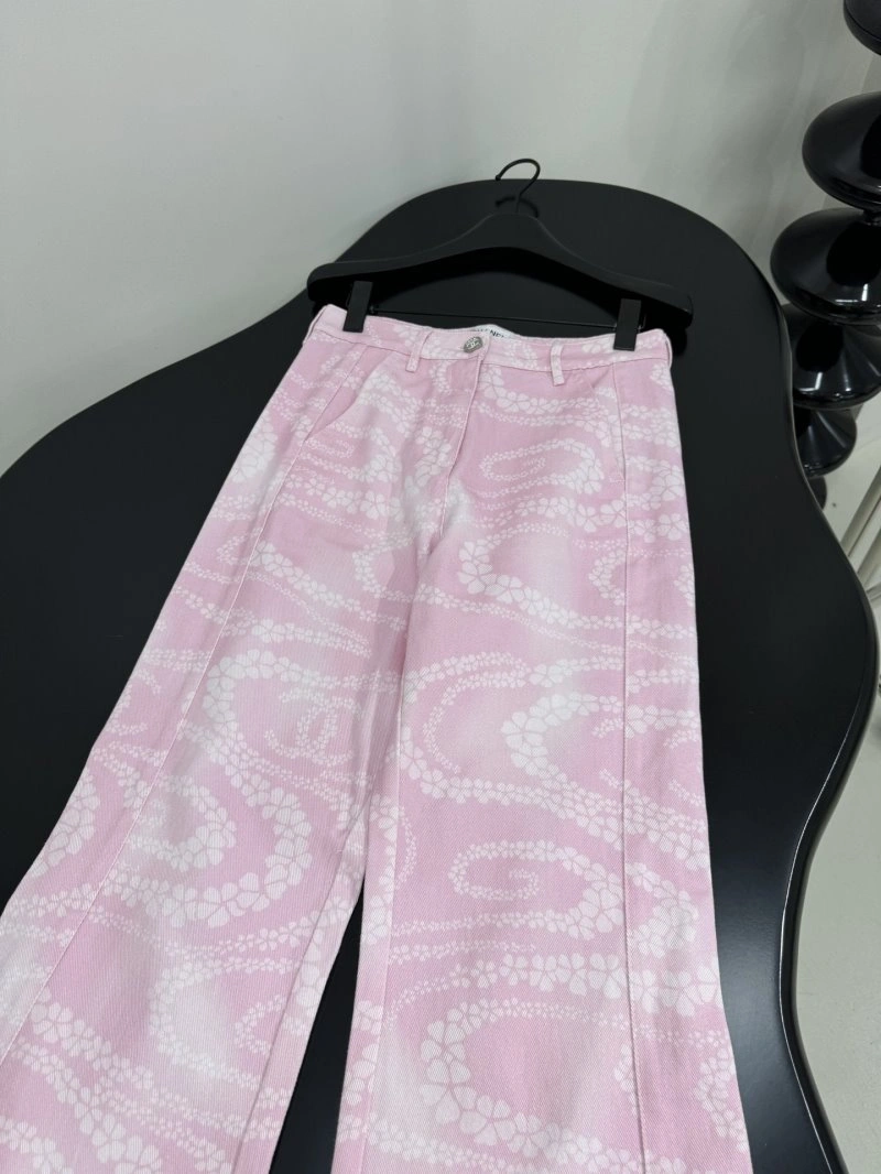 MoistureWicking Chanel Jeans 110598