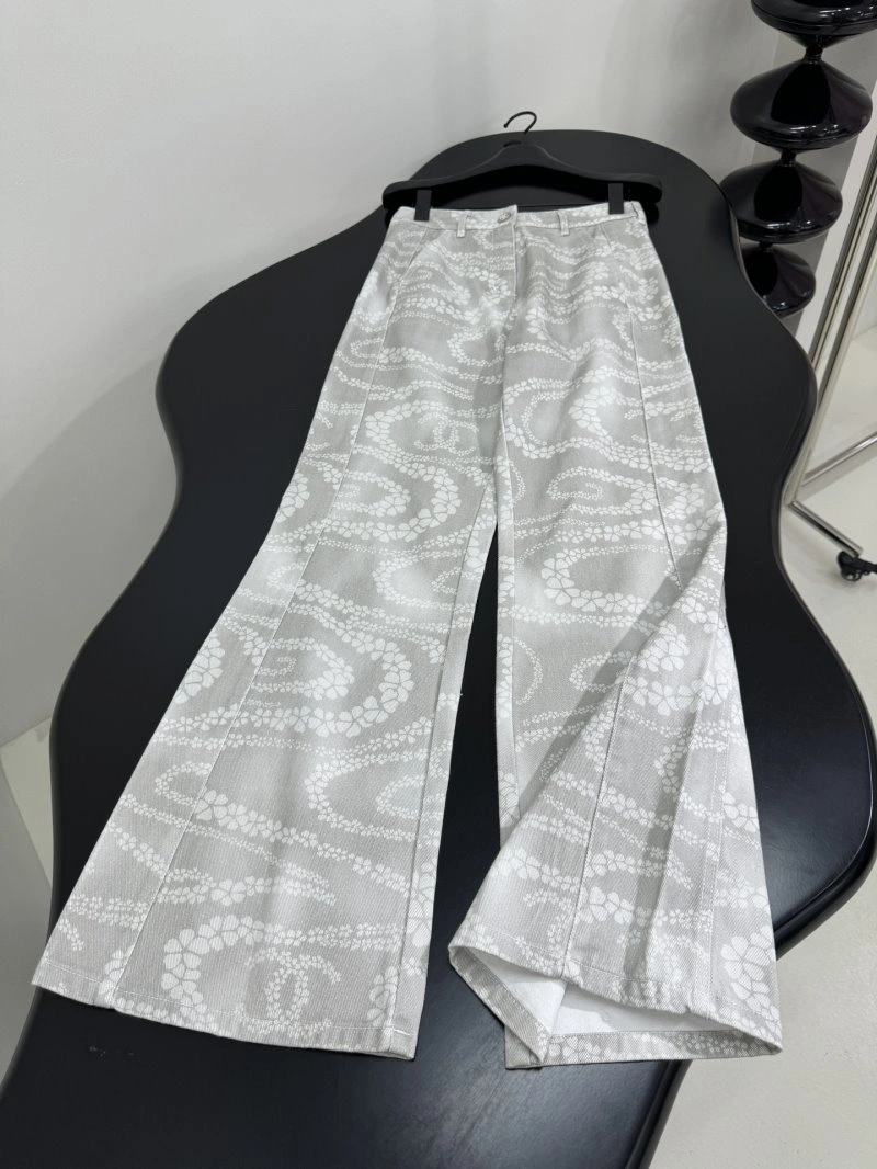 Casual Chanel Jeans 110593