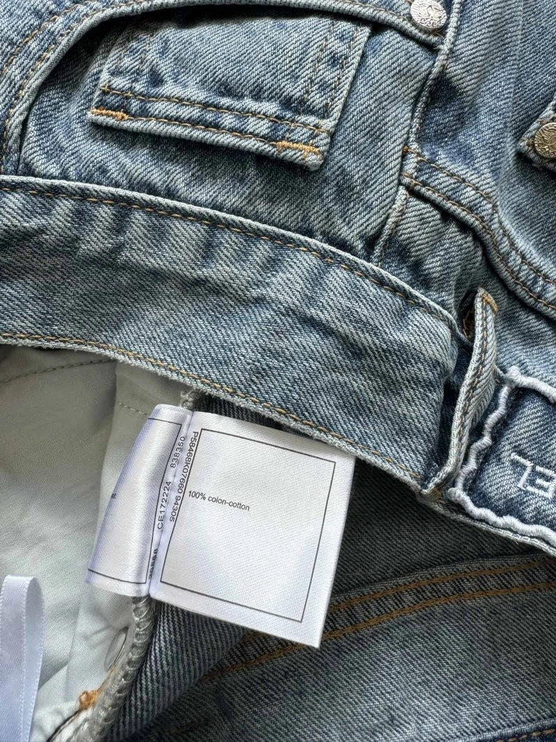Chanel Jeans Sporty 108223