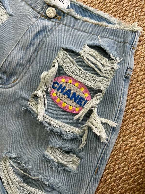 TechFriendly Chanel Jeans 108222