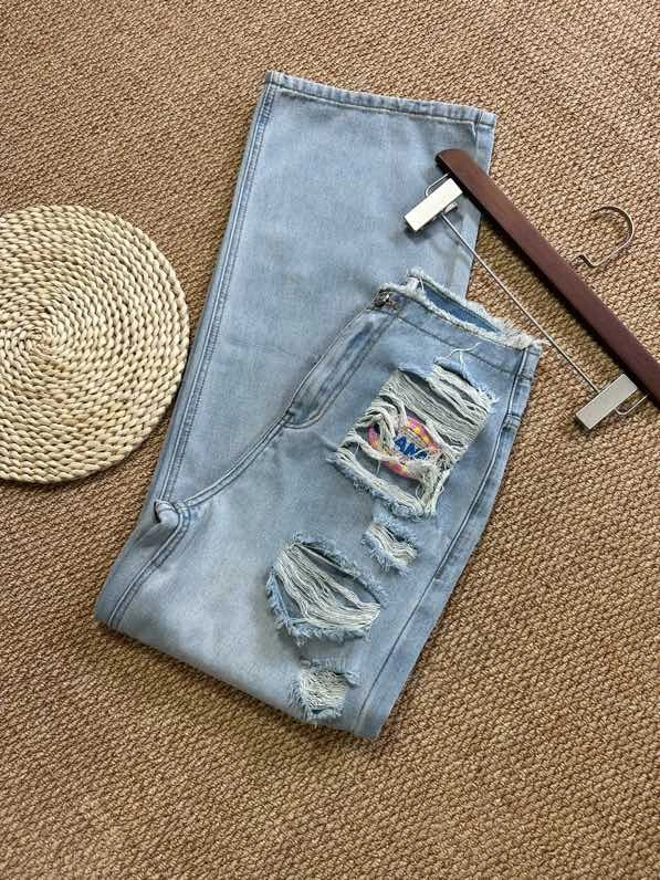 TechFriendly Chanel Jeans 108222
