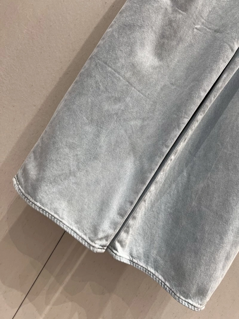 Chanel Jeans TimelessDesign 108220