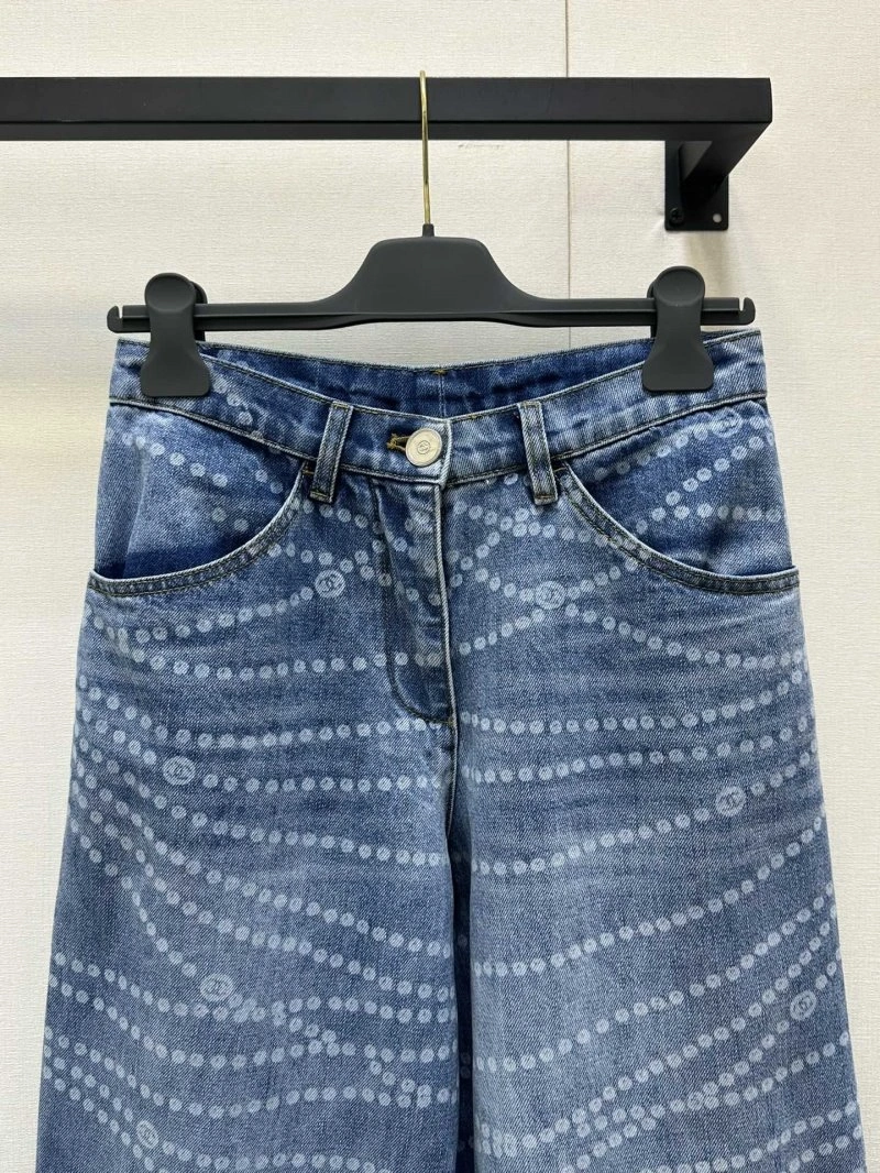 Chanel Jeans ModernLook 108219
