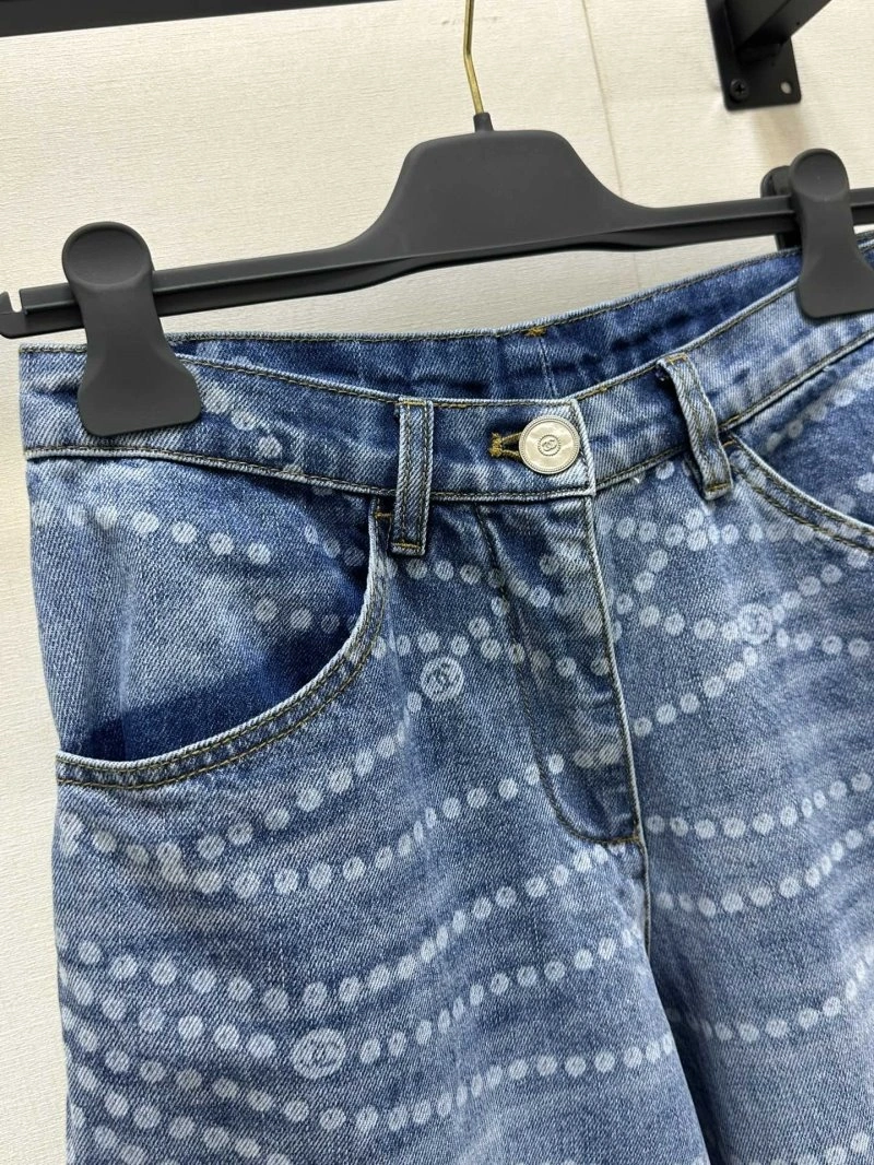 Chanel Jeans ModernLook 108219