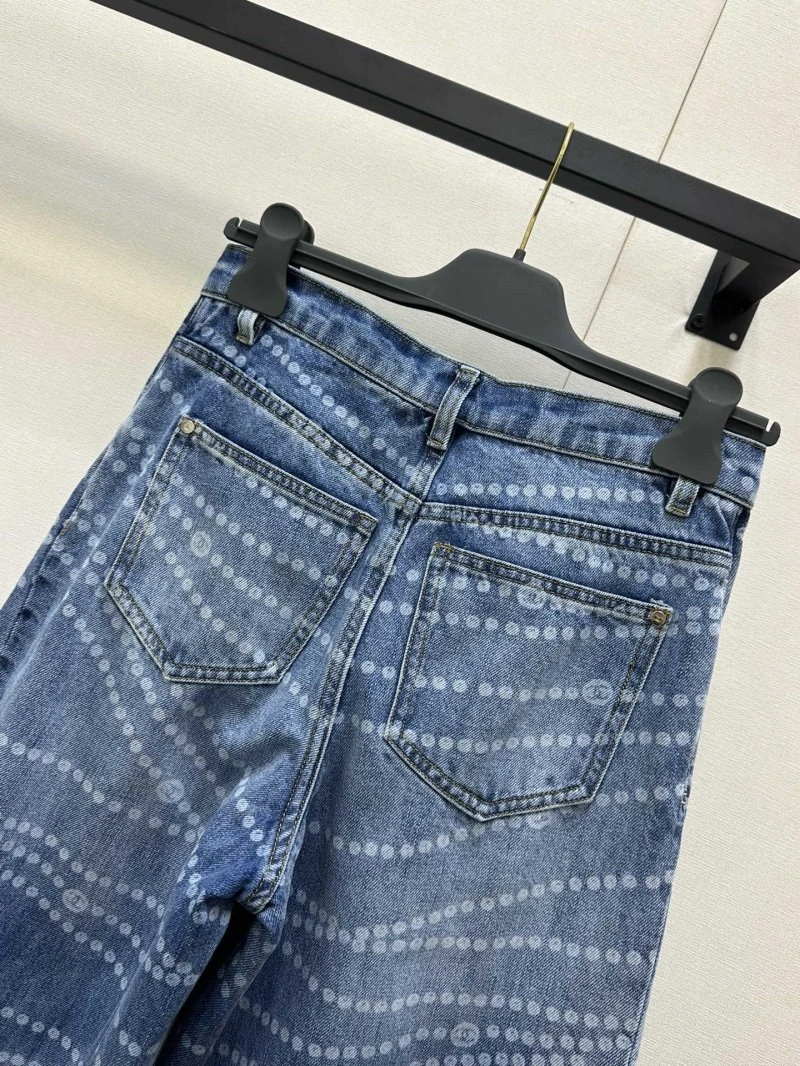 Chanel Jeans ModernLook 108219