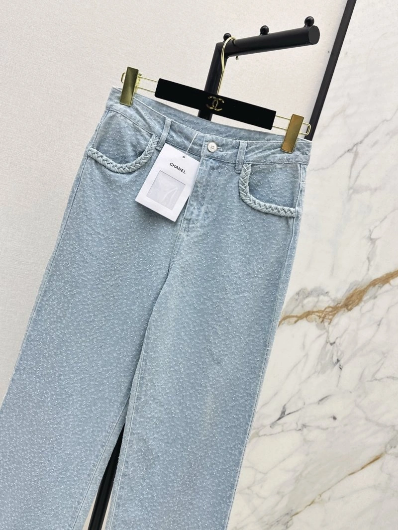 Minimalist Chanel Jeans 108200
