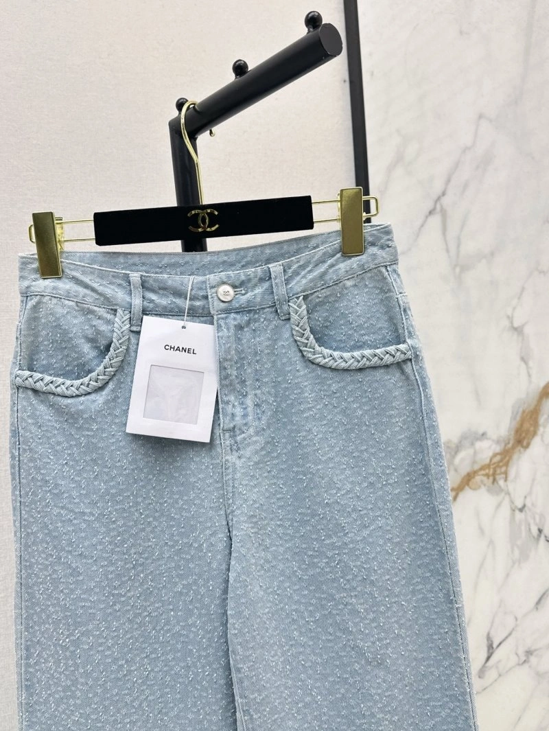 Minimalist Chanel Jeans 108200