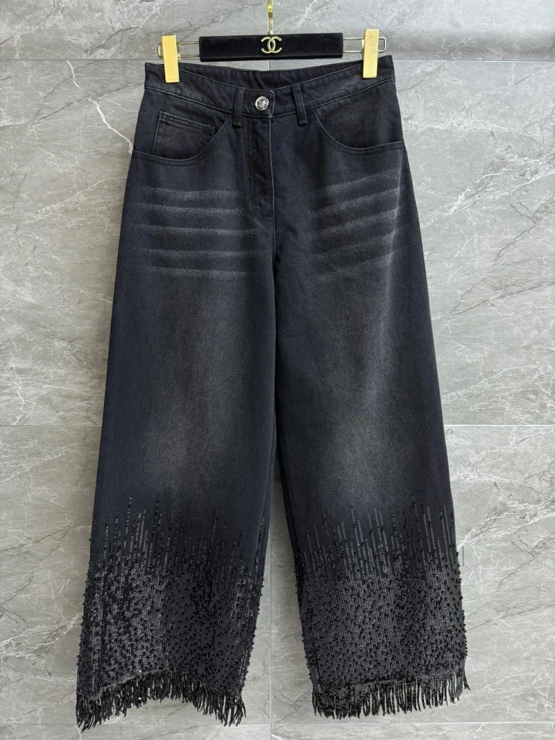 Bold Chanel Jeans 108191