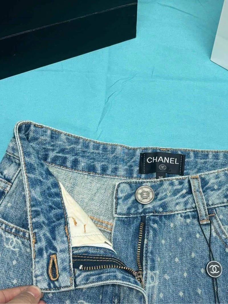 WaterResistant Chanel Jeans 108209