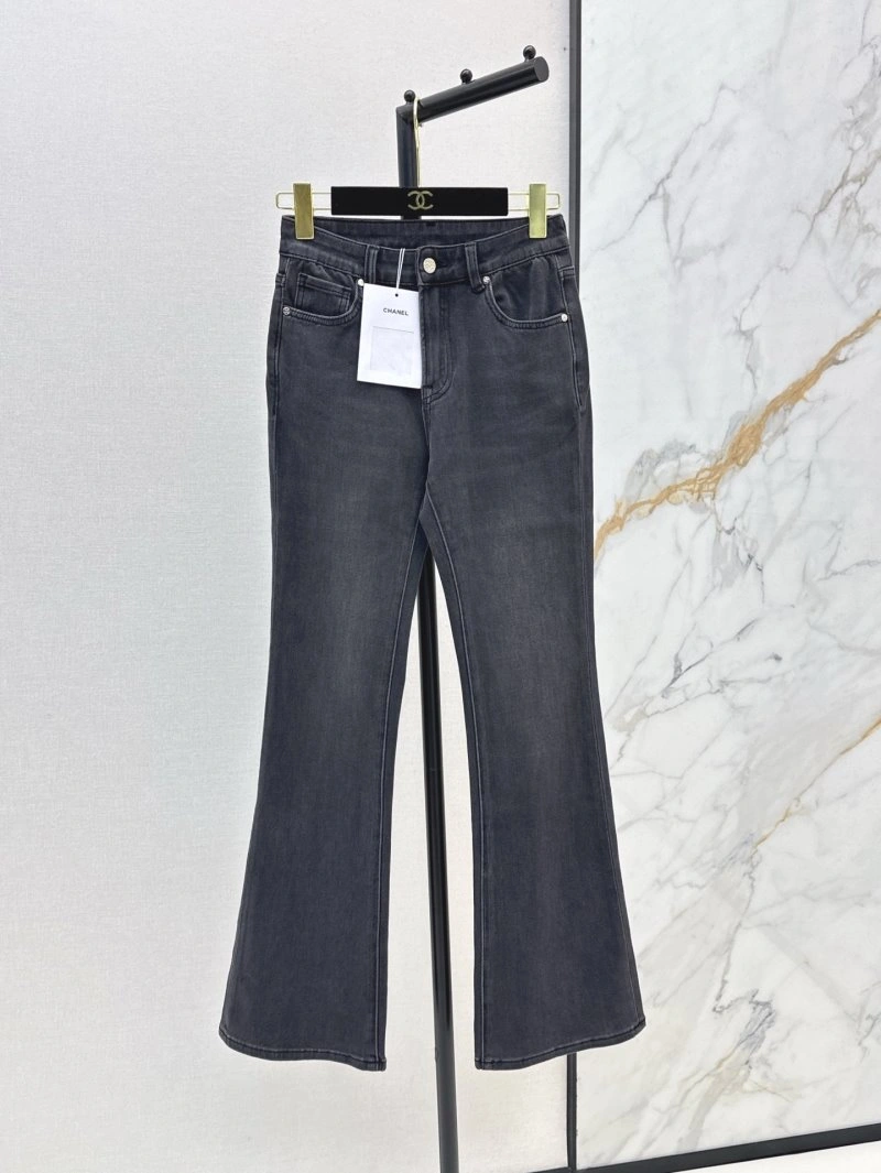 Sophisticated Chanel Jeans 108207