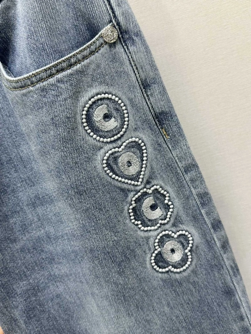 Chanel Jeans Original 108217