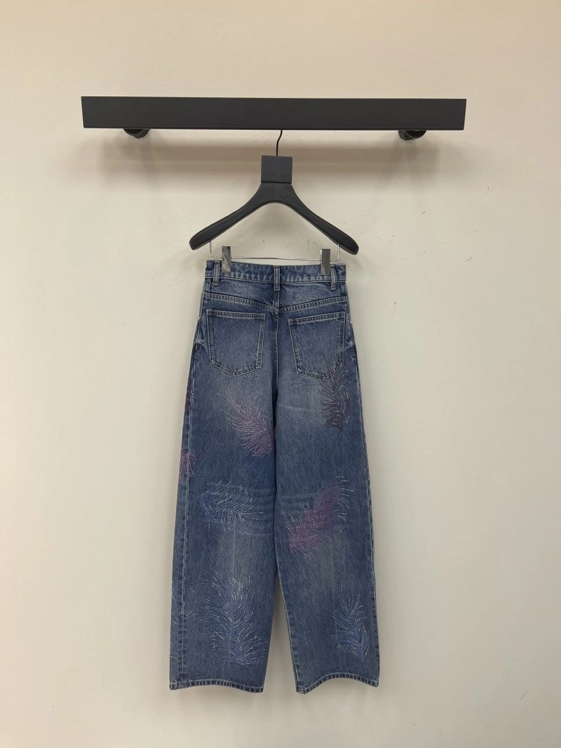 Supportive Chanel Jeans 108201