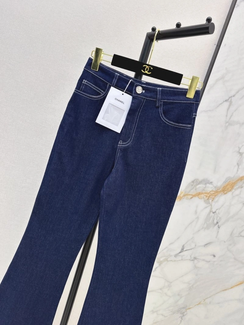 Stylish Chanel Jeans 108198