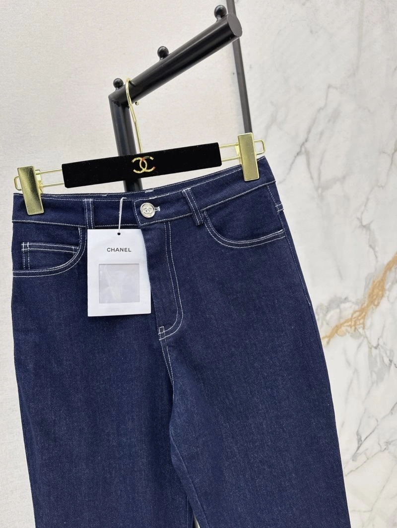 Stylish Chanel Jeans 108198
