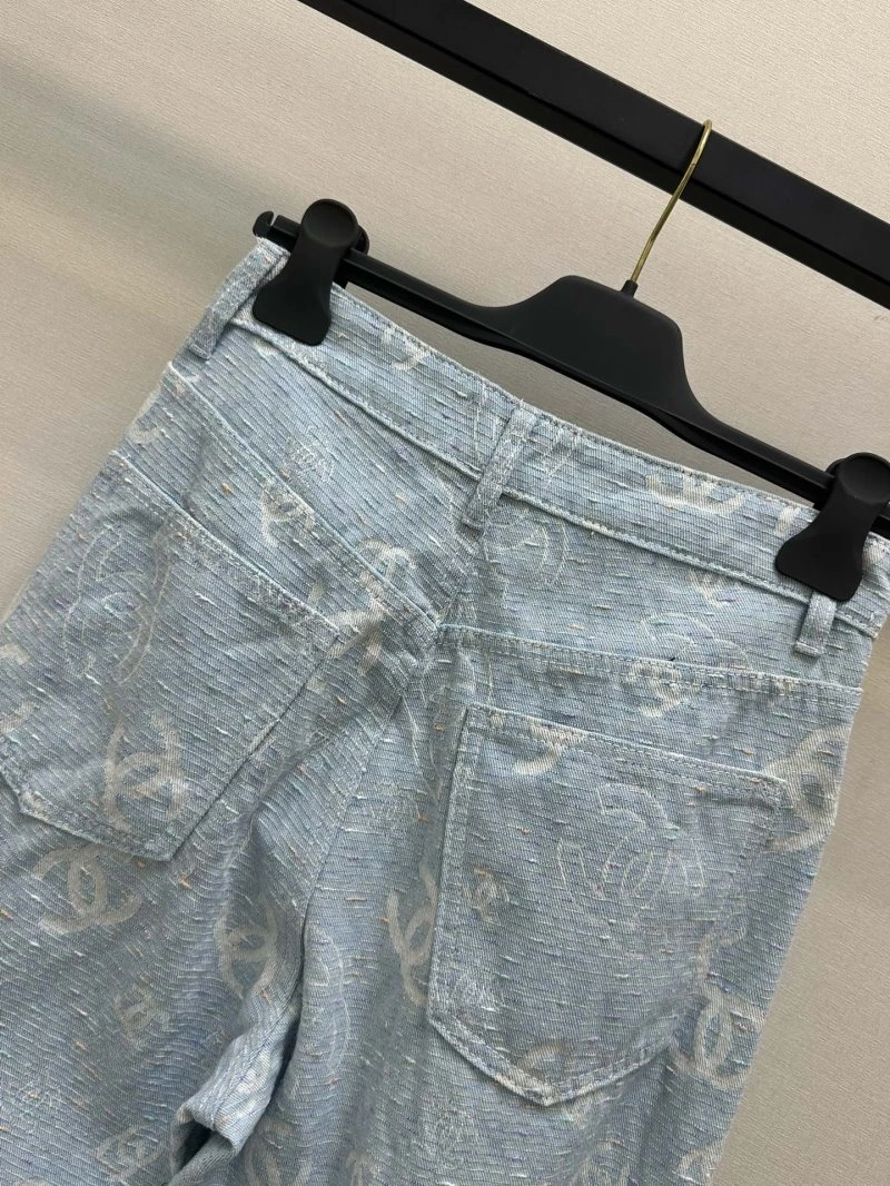 Bold Chanel Jeans 108183