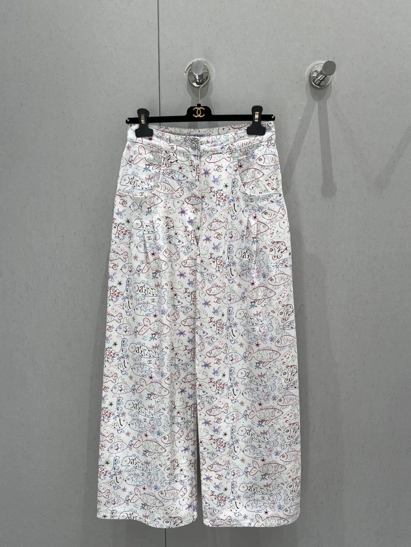 Chanel Jeans Comfortable 108176