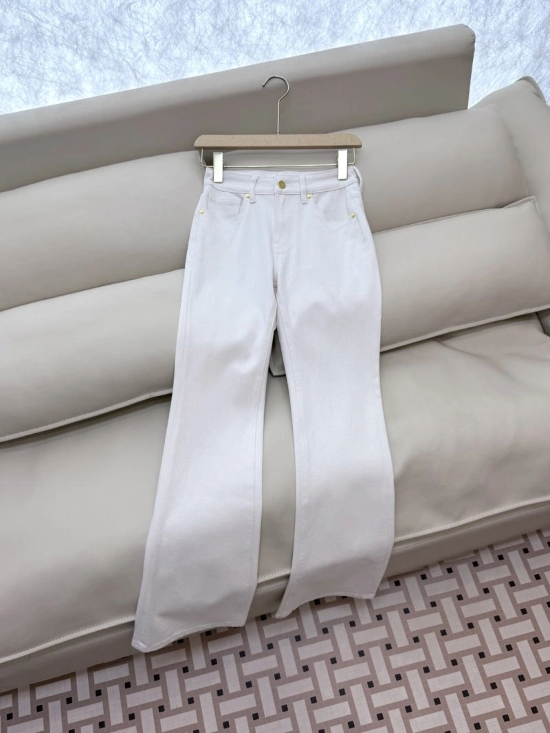 GoAnywhere Chanel Jeans 109875