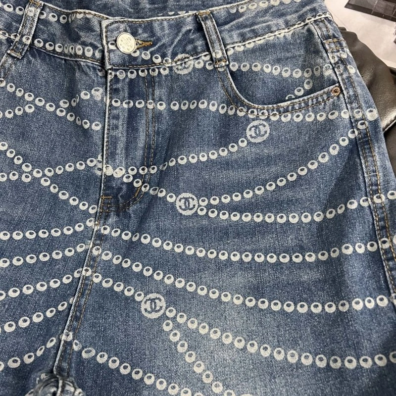 Chanel Jeans Neat 109864