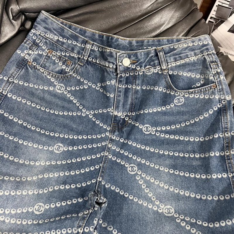 Chanel Jeans Neat 109864