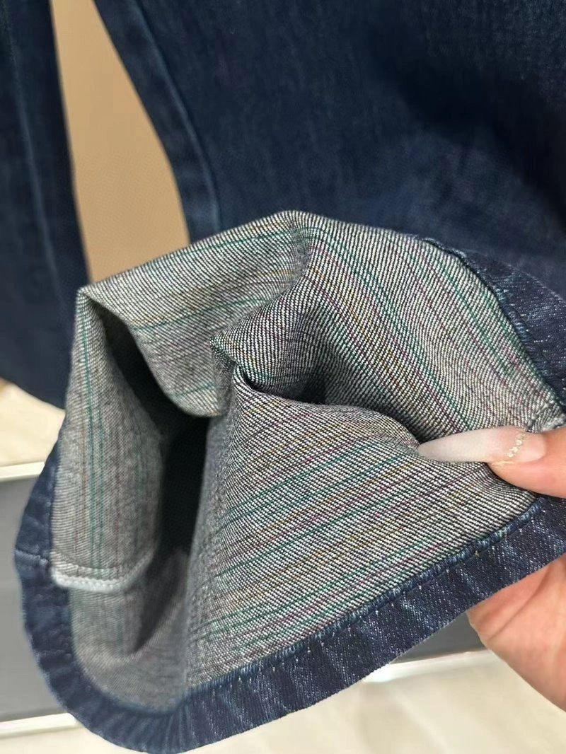 TechFriendly Chanel Jeans 109855