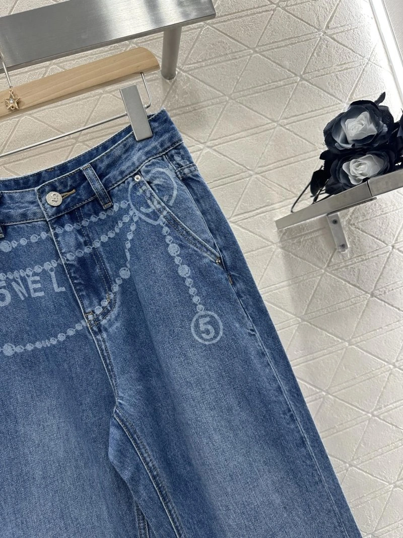Chanel Jeans Snug 109842