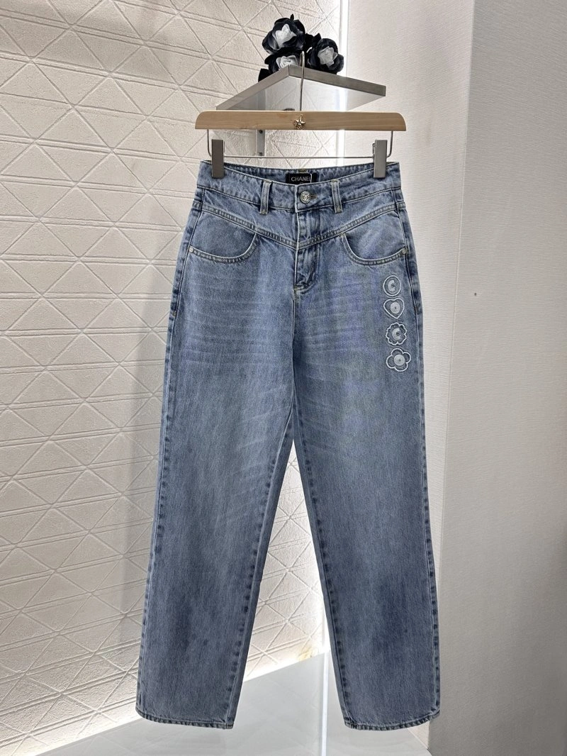 SmartChoice Chanel Jeans 109836
