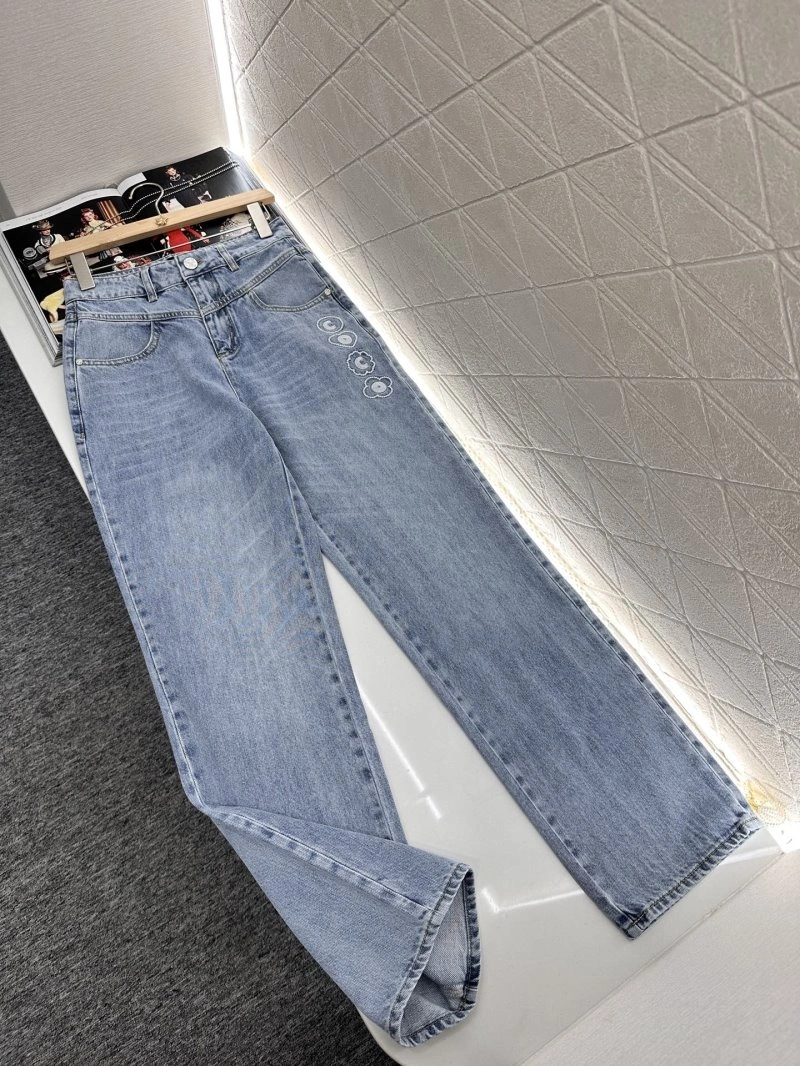 SmartChoice Chanel Jeans 109836