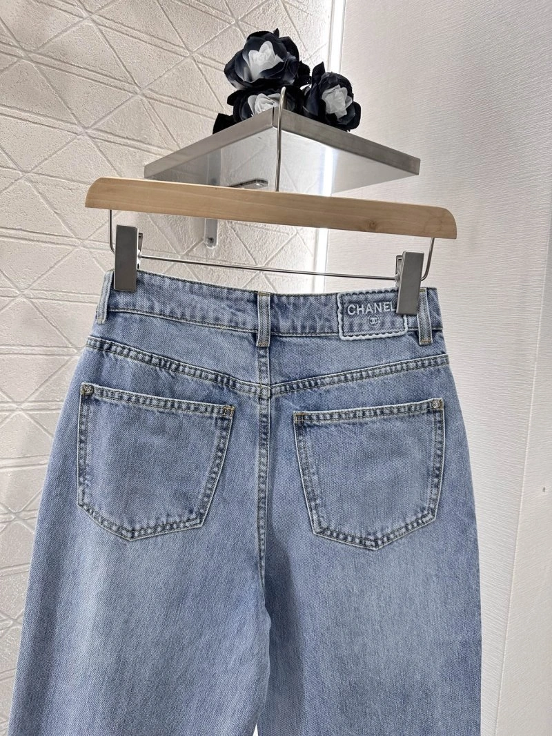 SmartChoice Chanel Jeans 109836