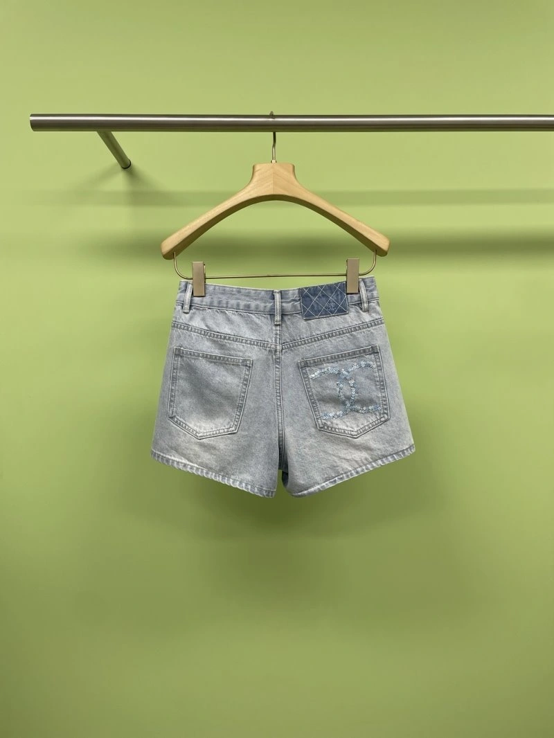 WrinkleFree Chanel Jeans 109831