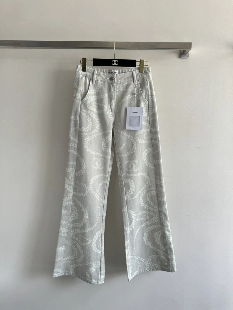 EyeCatching Chanel Jeans 109834