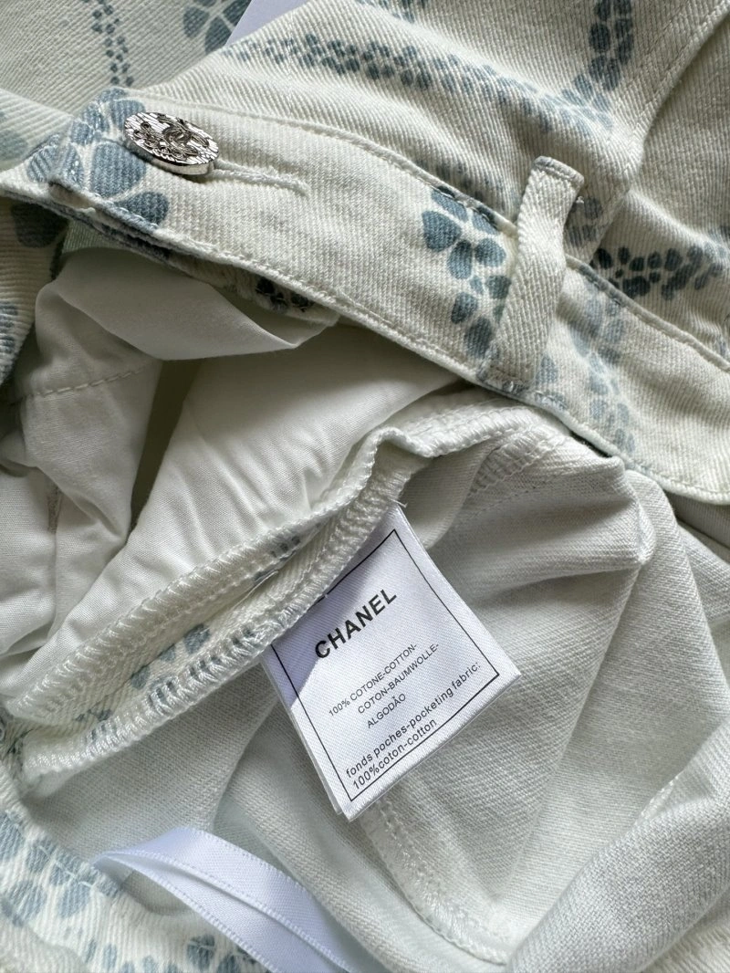Chanel Jeans Seasonal 109819