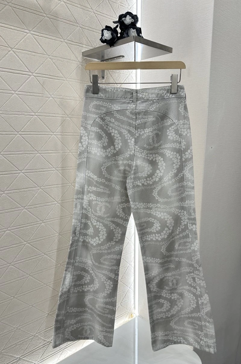 SmartChoice Chanel Jeans 109844
