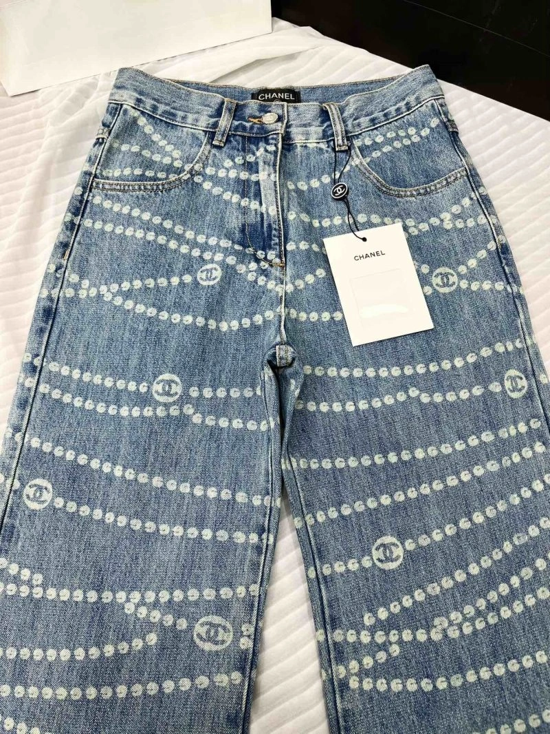TechFriendly Chanel Jeans 109828