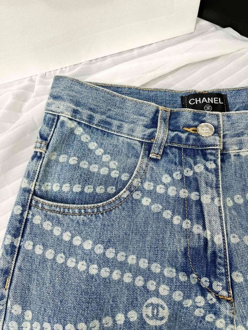 TechFriendly Chanel Jeans 109828