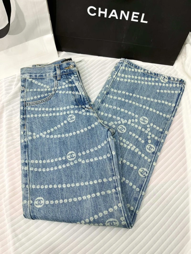 TechFriendly Chanel Jeans 109828