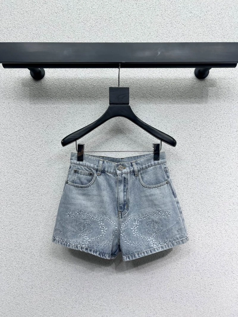 ComfortFit Chanel Jeans 109820