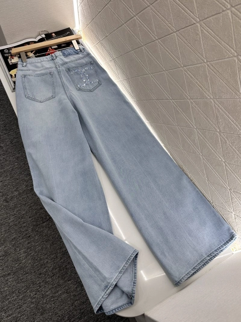 Refined Chanel Jeans 109496