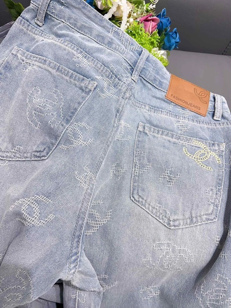Chanel Jeans Stylish 109502