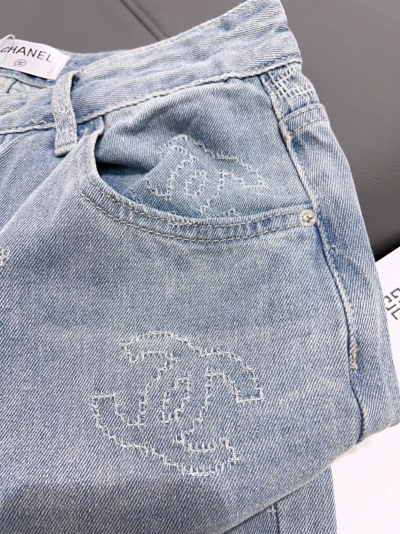 Chanel Jeans Stylish 109502