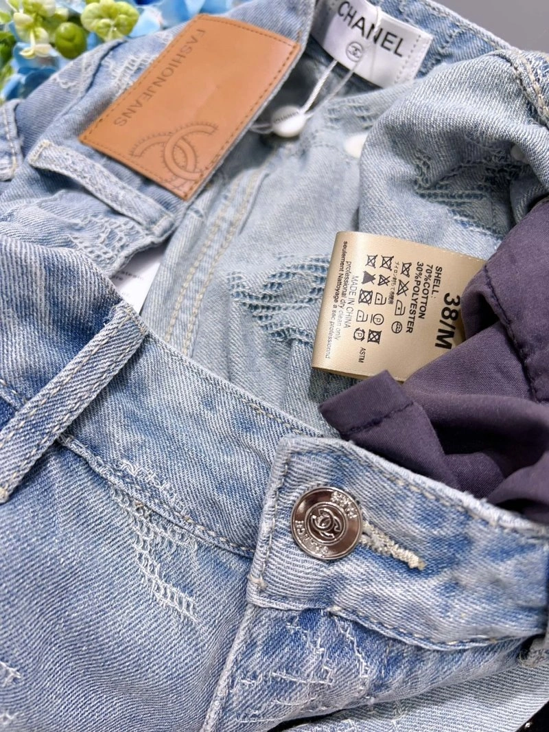 Chanel Jeans Stylish 109502