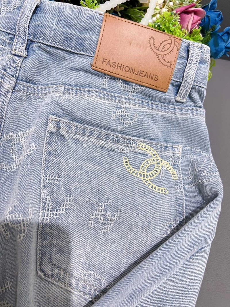 Chanel Jeans Stylish 109502