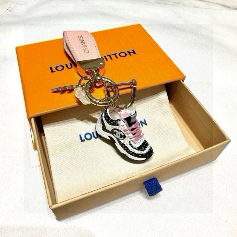Tailored Chanel Keychains 265795