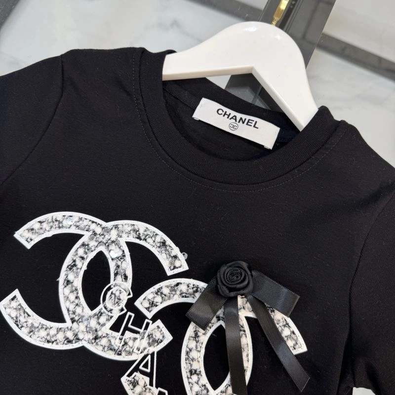 Trendsetting Chanel Kids 111132
