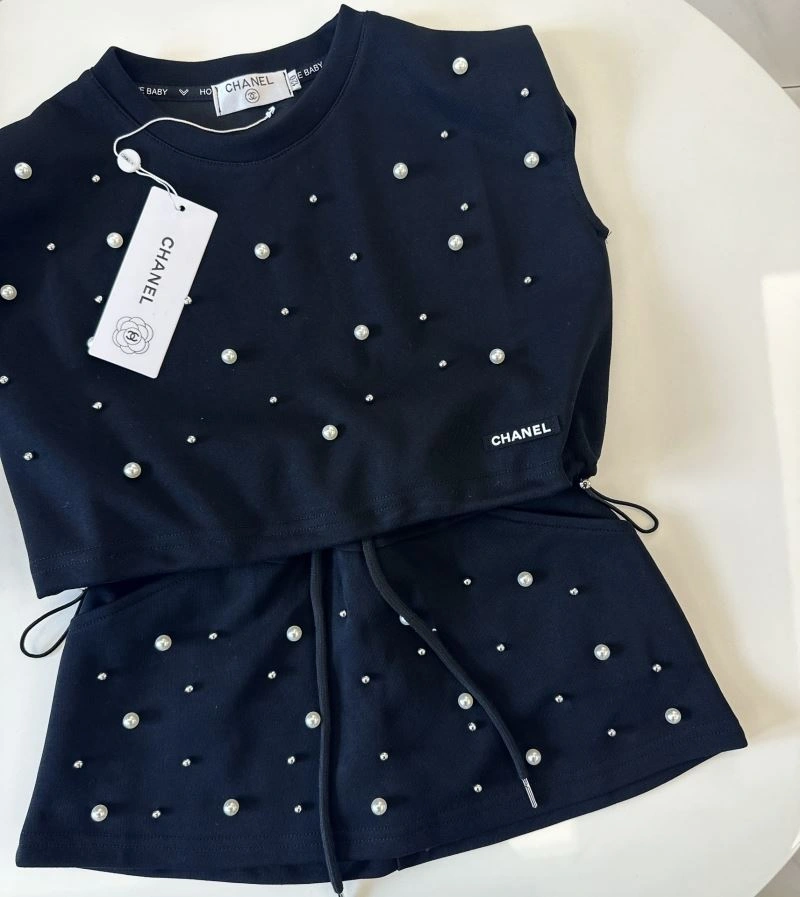 Comfortable Chanel Kids 111136