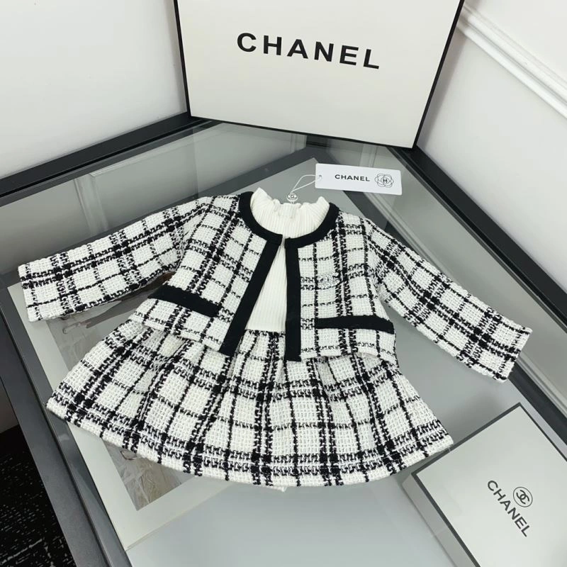 Chanel Kids Compact 111131